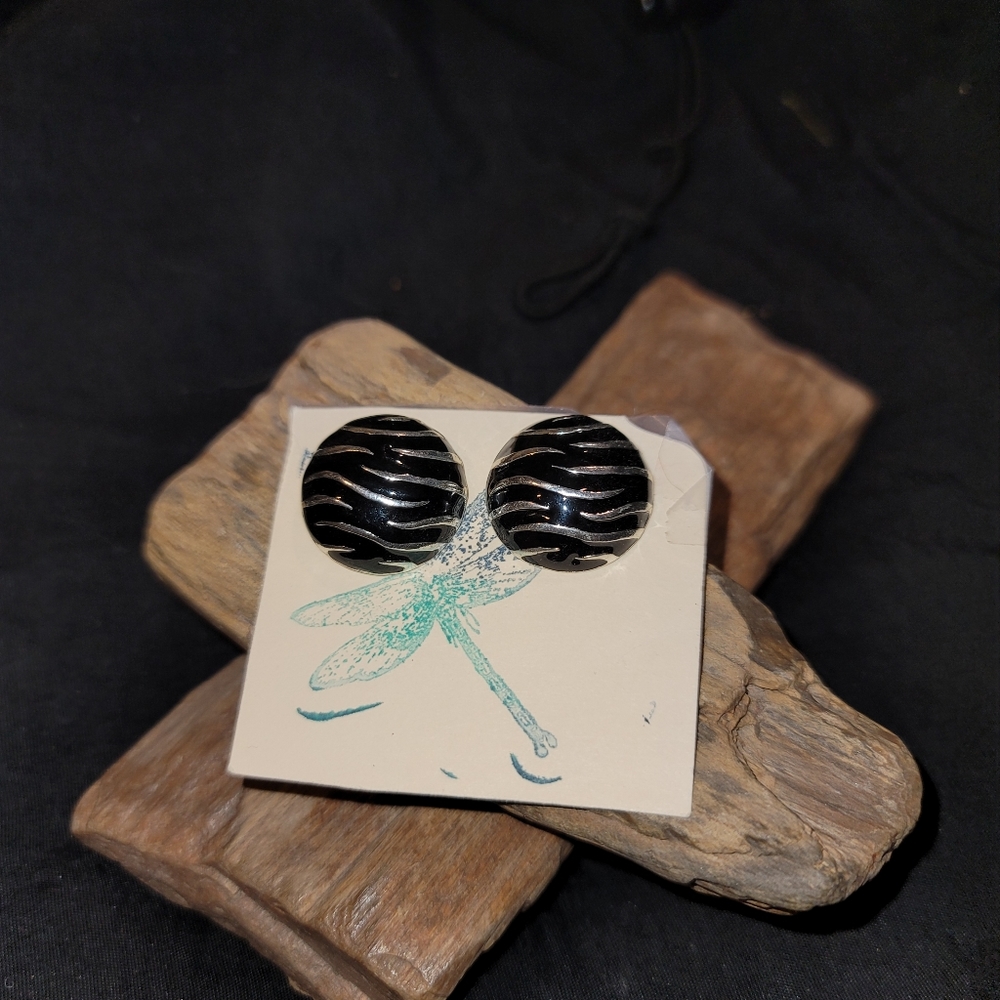 Button Earrings - Picture 2 of 3